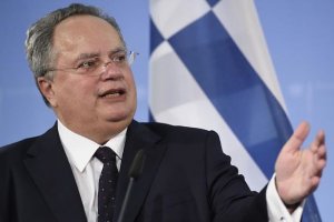 Yunanistan Dışişleri Bakanı Kocyas istifa etti