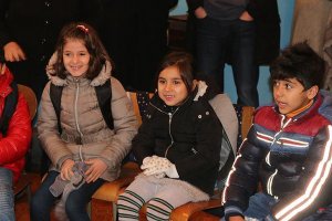 Bosna Hersek'teki sığınmacı çocukların okul sevinci