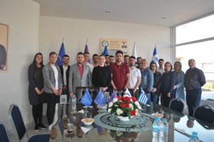 Yassıköy gençleri DEB Partisi’ni ziyaret ettiler