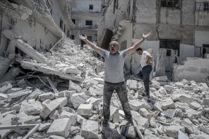 İdlib'e hava saldırıları: 14 sivil öldü