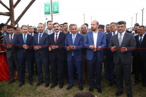 Azerbaycan'ın Gedebey bölgesinde ilk defa gerçekleşen Milli Yayla Festivali yoğun ilgi gördü.