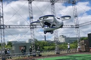 Japonya, uçan otomobilin deneme uçuşunu yaptı