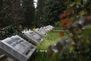 İstanbul'da mezar yeri 30 bin liradan alıcı buluyor