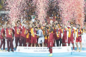 Süper Kupa'nın sahibi Galatasaray oldu
