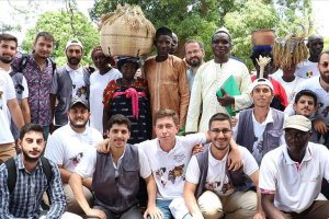 TİKA gönüllüleri eğitim ve sağlık malzemelerini Senegal'e ulaştırdı