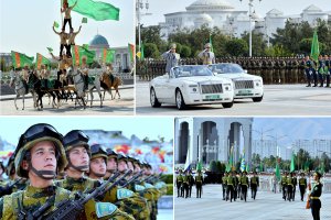 Türkmenistan'da 28. Bağımsızlık Günü kutlandı