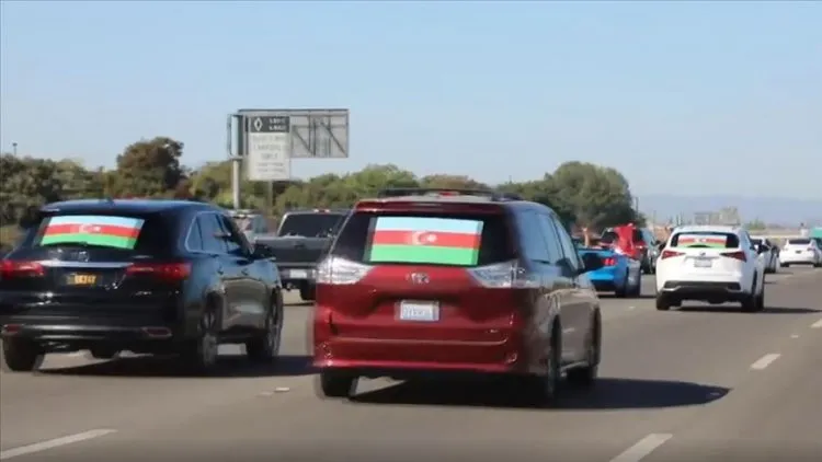 ABD'de 250 araçlık konvoyla Ermenistan protesto edildi