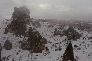 Kapadokya'da balon turları kar nedeniyle durduruldu