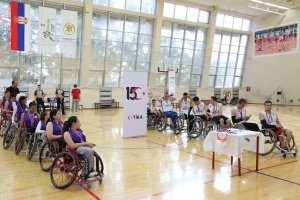 Sırbistan ve Türkiye'nin tekerlekli sandalye basketbol takımları, 15 Temmuz anısına dostluk maçı