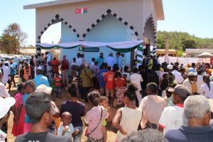 TDV Madagaskar’da açtığı su kuyusu ve vakıf çeşmesiyle bölge halkına umut oldu