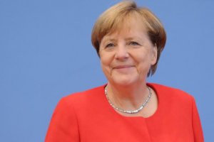 Almanya'da Merkel sonrası dönemin odağı ekonomideki dönüşüm