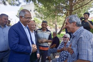 AK Parti Genel Başkan Yardımcısı Ala, Bursa'da esnafı ziyaret etti