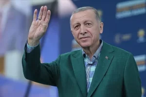 Cumhurbaşkanı Erdoğan: Erdoğan'a dergilerle saldırmak işi çözmez