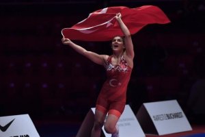 Romanya'da Nesrin Baş, Avrupa şampiyonu oldu