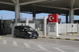 Edirne'ye bayramda 300 bin araç girişi oldu