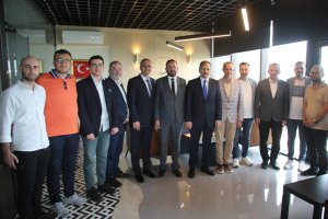 Bursa'da Av. Hakan Çavuşoğlu ve Av. Nurullah Murat'ın Hukuk Bürosu açıldı