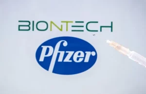 Almanya'da, BioNTech-Pfizer'in virüse karşı geliştirdiği aşının belirli hastalıkları olan 12