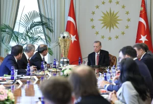 Cumhurbaşkanı Recep Tayyip Erdoğan, Spor Toto Süper Lig'de 2022-2023 sezonunu