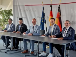Almanya’nın Rheinland-Pfalz eyaletinde İslami teşkilatlar ile eyalet hükümeti arasında “niyet