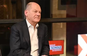 Almanya Başbakanı Olaf Scholz, ABD'li iş insanı Elon Musk'ı medya