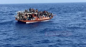Ege Denizi'nde yasa dışı yollarla Yunanistan'a geçme girişiminde bulunan 143