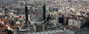 Beyoğlu Belediye Başkanı Haydar Ali Yıldız, Taksim'e yapılan caminin genel