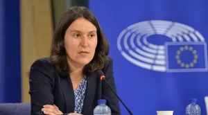 Avrupa Parlamentosu'nun Türkiye eski raportörü Kati Piri Avrupa Birliği'ni eleştirdi.