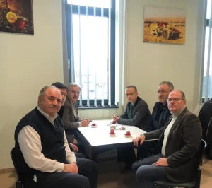 Başkonsolos B. Ceyhun Erciyes ve Din Hizmetleri Ataşesi Dr. Muharrem
