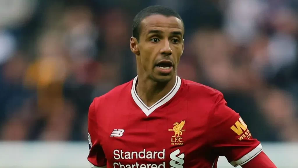 Liverpool'da Matip'in köprücük kemiği kırıldı