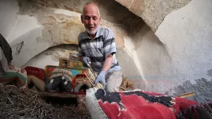 Kayseri'nin İncesu ilçesinde yaklaşık 70 yıldır, at, katır, eşek ve