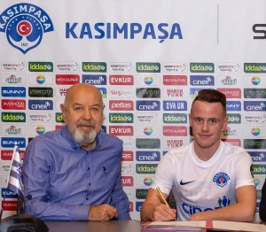 İSTANBUL   Lacivert-beyazlı takım, 20 yaşındaki Norveçli futbolcu ile 3,5