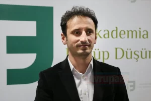 ÜSKÜP

