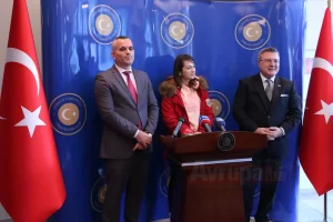TİRAN

