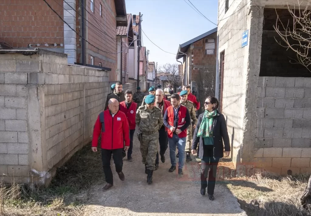 Kızılaydan Kosovalı ailelere yardım eli