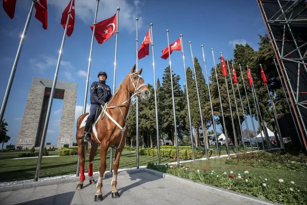 Devlet protokolünü "jandarmanın heybetli yüzü" karşılayacak