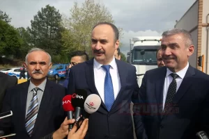     Kapıkule Sınır Kapısı'nda oluşan tır kuyruklarını sona erdirmek