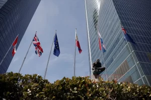     İspanya'nın başkenti Madrid'de, İngiltere, Kanada, Hollanda ve Avustralya'nın