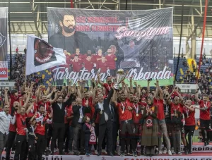   Spor Toto 1. Lig'de 2018-2019 sezonunu ikinci sırada tamamlayan