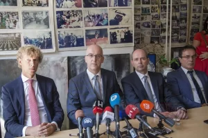 Bosna Hersek'teki Srebrenitsa ve Zepa Anneleri Derneği, Srebrenitsa Soykırımı sırasında