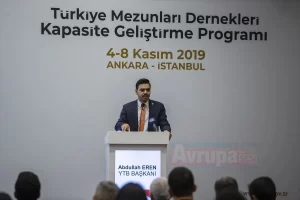 'Türkiye'nin her zaman söyleyeceği sözü var. 'Türkiye Türkiye'den büyüktür' ifadesinin