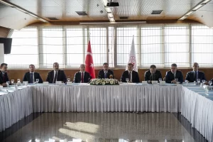 Bakan Mehmet Muharrem Kasapoğlu: "Pek çok branşta hizmet verecek tesisleri