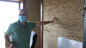 Makine mühendisi Hakim Menteş'in Güneyköy köyünde kurduğu çiftlikte enerji güneşten,