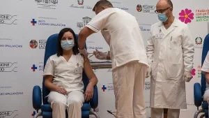 Avusturya’da Viyana Tıp Üniversitesinde önceden belirlenen 5 kişiye ilk yeni