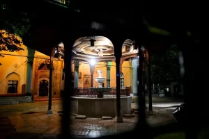 Bosna Hersek'in başkenti Saraybosna'da bulunan ve "şehrin kalbi" olarak nitelendirilen
