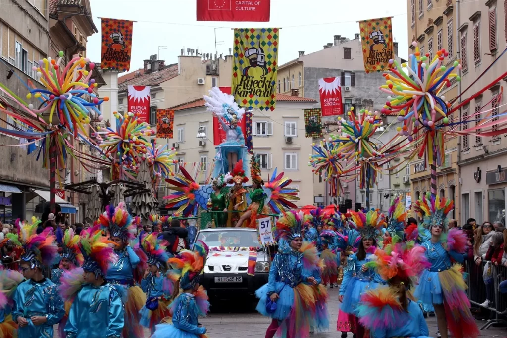 Hırvatistan'da 37. Uluslararası Rijeka Karnavalı büyük ilgi gördü