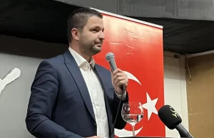"Eğer yurt dışında vatandaşlarımız güçlü olursa biz de anavatanımızda daha