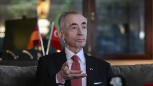 Gaziantep'in Nizip ilçesinde 1949 yılında dünyaya gelen Mustafa Cengiz, ilk