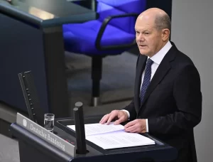 Almanya Federal Meclisi'nde (Bundestag), Kahramanmaraş merkezli 10 ili etkileyen 7,7