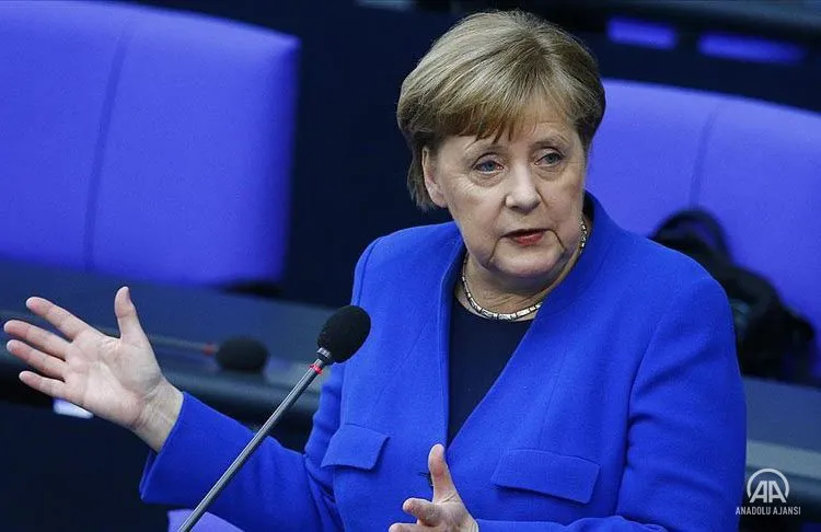 Almanya Başbakanı Angela Merkel, Paris İklim Anlaşmasının 21. yüzyılın ortasına