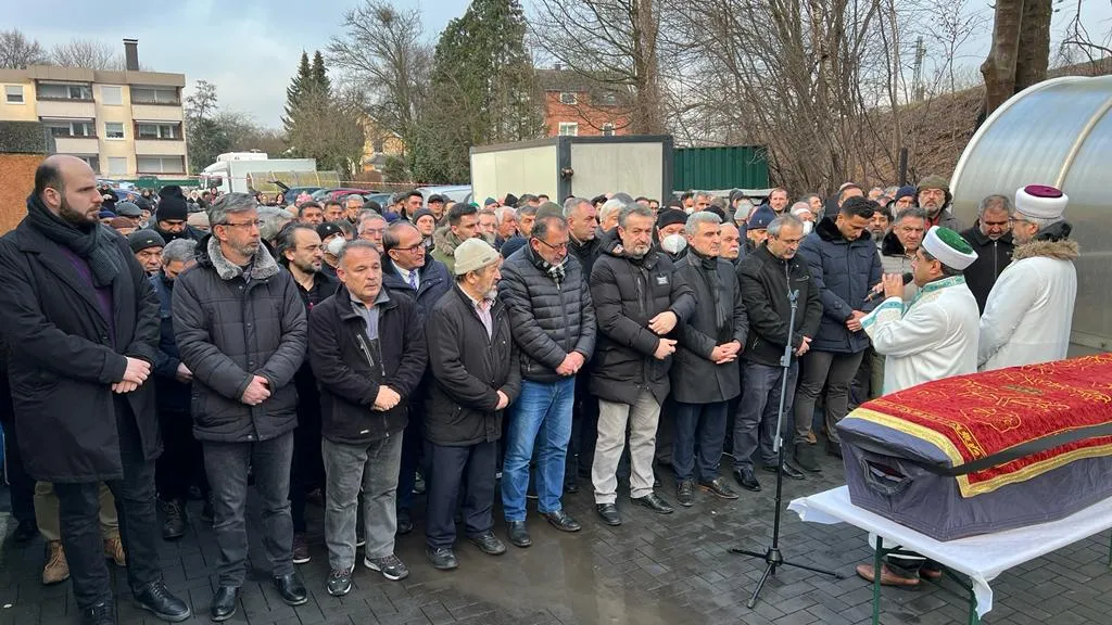 Dortmund-Mengede DİTİB Camii kurucularından Muharrem Soyhun son yolculuğuna uğurlandı